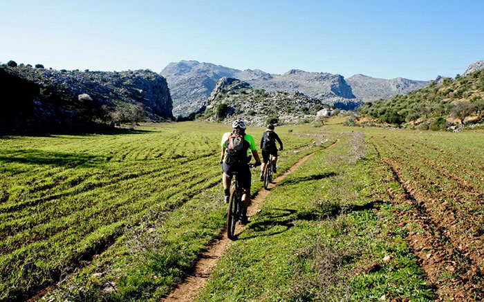 el chorro accommodation for cycling