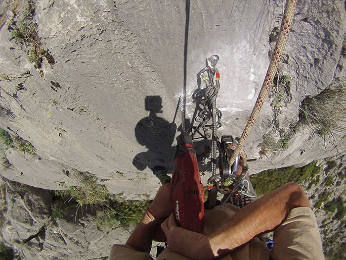 climbing bolt fund el chorro spain